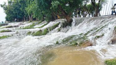 sunamganj-embankment-repair-1.jpg