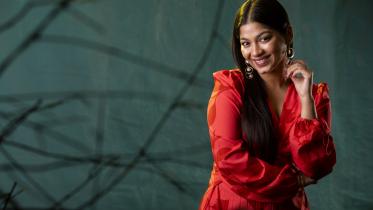 Parsa Evana: Fit for Showbiz