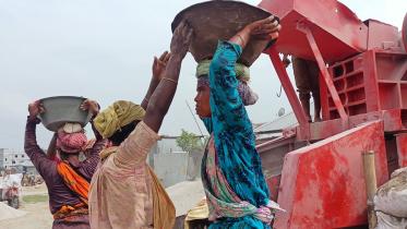 ‘Earning Tk 100 less just for being a woman’
