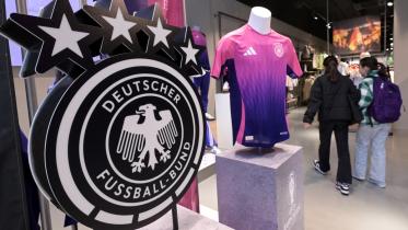 afp_20240322_34m393p_v1_preview_fblgermarketingadidasnike.jpg