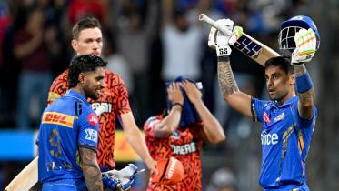 afp_20240506_34qz3q8_v1_preview_cricketindiplt20mumbaihyderabad.jpg