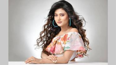 My fiance is an inspiration for me: Adhora Khan 
