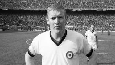 karl-heinz_schnellinger.jpg