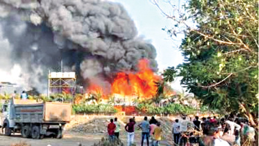 Guzarat fire.jpg
