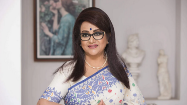 Babita contracts COVID amid nationwide curfew