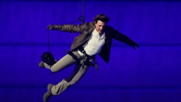 Tom Cruise stuns at Paris Olympics closing with skydiving