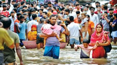 44 lakh people marooned in floods44 lakh people marooned in floods