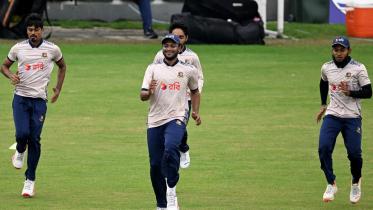 afp_20240828_36ex92y_v1_preview_cricketpakbanpractice.jpg