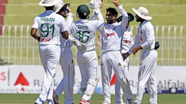 afp_20240831_36f348q_v1_preview_cricketpakbantest.jpg