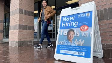 afp_us_jobs_hiring_unemployment.jpg