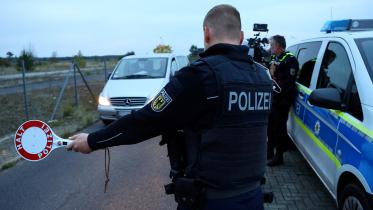 border_checks.jpg