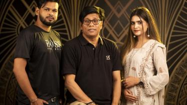 ‘Desh ta ki tor Baper Naki’: Ethun Babu and crew recall risky resistance