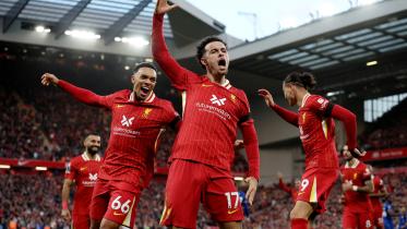 2024-10-20t175104z_2119100185_up1ekak1awli8_rtrmadp_3_soccer-england-liv-che-report.jpg