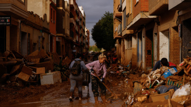 2024-11-03t194945z_1528136646_rc2jxaa8kgb7_rtrmadp_3_europe-weather-spain-storm.jpg