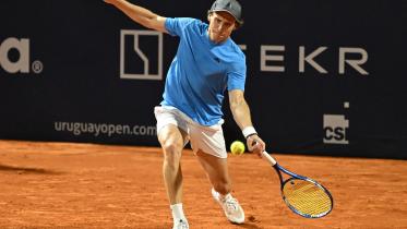 Forlan_Tennis.jpg