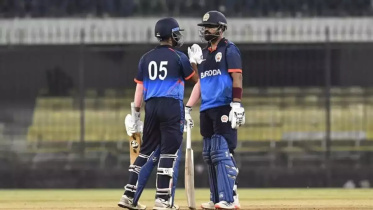 Baroda team players.jpg