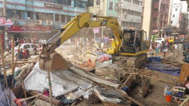 Bangladesh Railway eviction drive Karwan Bazar