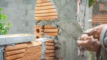 bric-klaying-construction.jpg