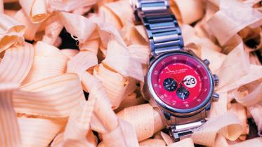 watch1.jpg