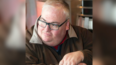 Simon Fisher-Becker