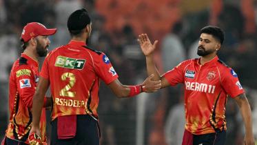 afp_20250325_37uq6kf_v1_highres_cricketindiplt20gujaratpunjab.jpg