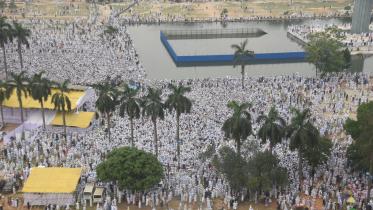 Thousands join Hefazat's grand rally at Suhrawardy Udyan