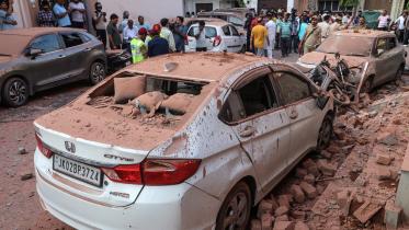 damaged_vehicles.jpg