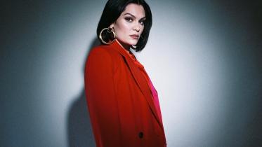 Jessie J reveals cancer diagnosis ahead of surgery