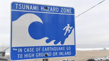 tsunamis.jpg