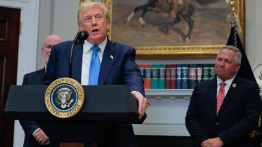 afp_20250730_2227742704_v1_midres_presidenttrumpsignscongressionalbillinrooseve.jpg
