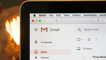 Google denies hack