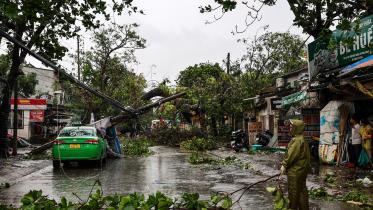 typhoon-bualoi.jpg