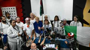 afp_20251006_77vp96h_v1_midres_greeceisraelpalestiniansconflictdiplomacyaidflot.jpg