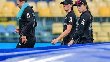 afp_20251018_798y8y9_v1_midres_cricketiccwomenwc2025odinzlpak.jpg