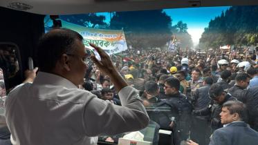tarique_photo.jpg