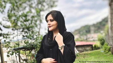 Mahsa Amini.jpg