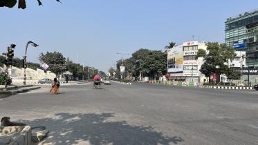 Dhaka Deserted on Polls Day