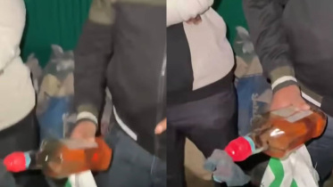 3-swechchhasebak.jpg
