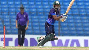 Batsman towhid