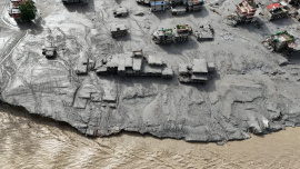 1_Nepal flood devastation.jpg