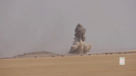 Smoke billows into the sky in a screengrab from a video said to show Houthi fighters attacking Saudi-backed forces in the location given by the source as al Jawf governorate, Yemen, in this screengrab taken from a video released by Houthi Military Media on September 15, 2026. Photo: Reuters