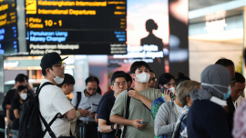 Stranded passengers.JPG