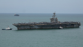 USS Abraham Lincoln.JPG