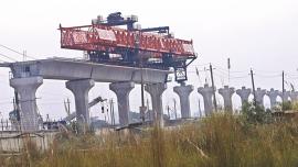 metro rail.jpg