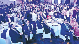 dhl-award.jpg