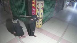500 bhoris of gold looted from jewellery shop in Dhaka’s Mouchak