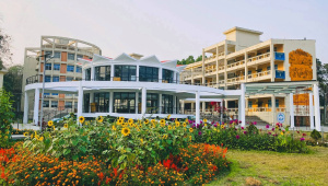 CU scenery 1.jpg