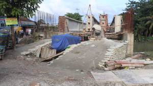 Work began under six packages in September 2023 to replace worn-out iron bridges and culverts along the 38-kilometre road. Photo: Star