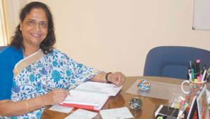 Niloufer-Manzur.jpg