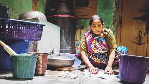 bank-accounts-domestic-workers.jpg
